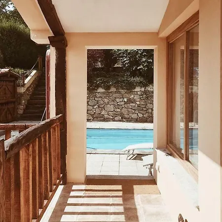 度假居 Casa Os Curras